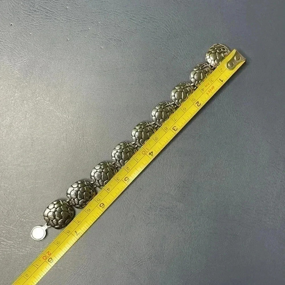 Concord Cobblestone Silvertone Bracelet Magnetic Closure 7.5” Premier Designs - Picture 8 of 8